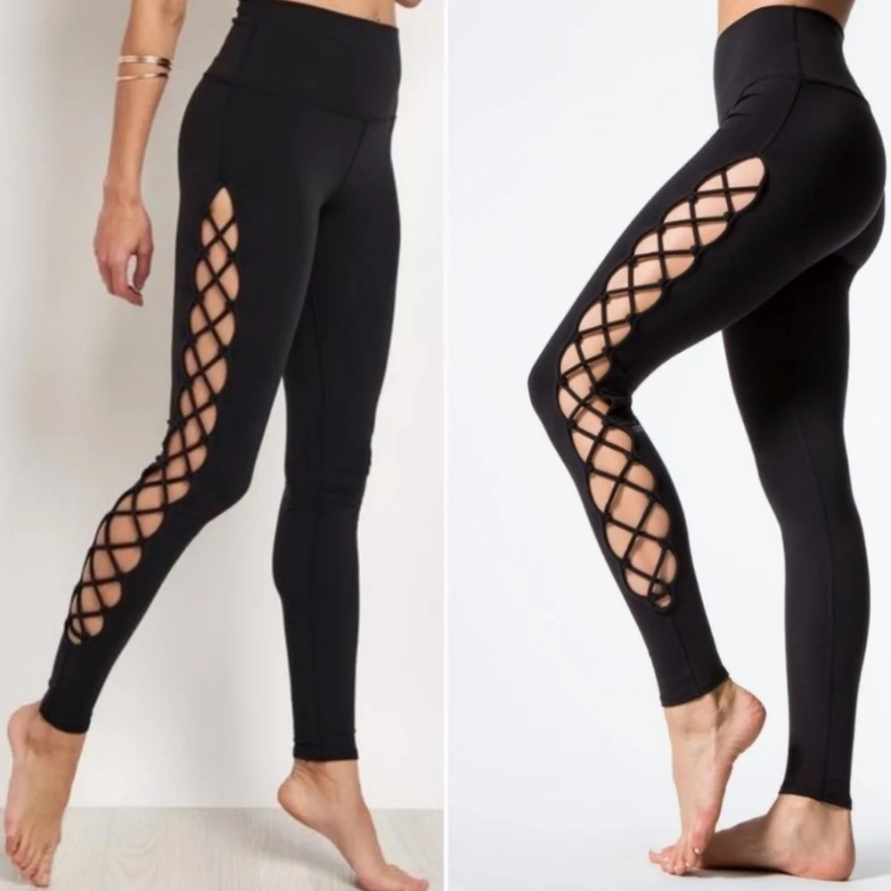 Lorna Jane Black Leggings Interlaced - Picture 2 of 13